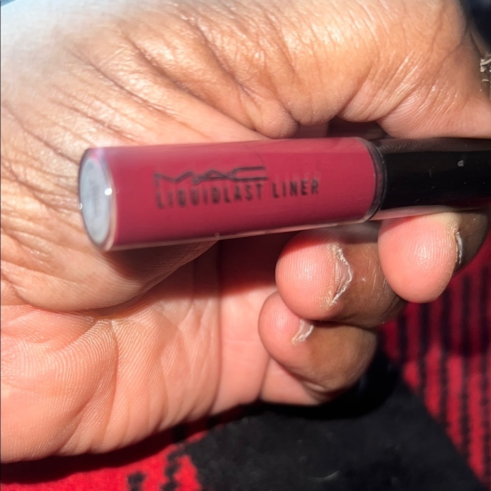 MAC Cosmetics Liquidlast Liner - Bold Red